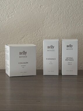 Nelly De Vuyst Skincare Trio - Est Value $330
